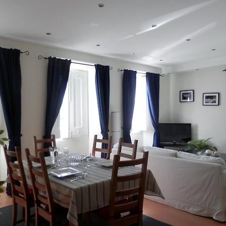 Cozy Apartment In Center Lisboa Chambre photo